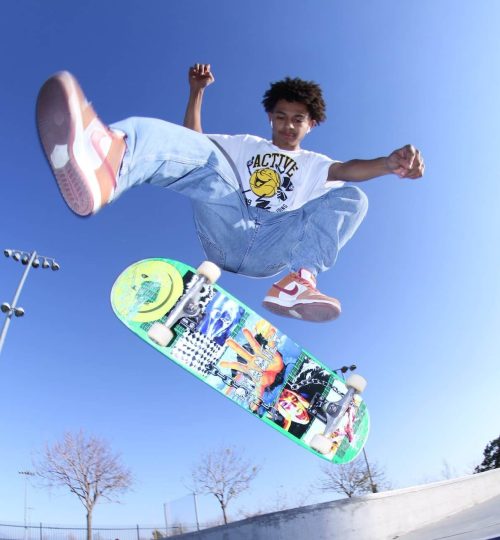 Skateboarding Freestyle Sport